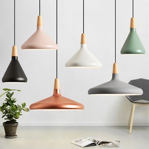 Nordiskt trä Aluminium lampskärmhänge lampor för hembelysning modern mat sovrum sängen hängande lampa