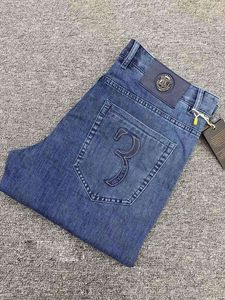 Billionaire jeans män sommar lansering handel mode bit elasticitet kort design gentleman