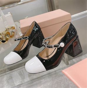 Classic Women Dress Shoes fashion High quality Leather thick heel shoe female Designer breathable Ladies Comfortable casual party pumps G905140