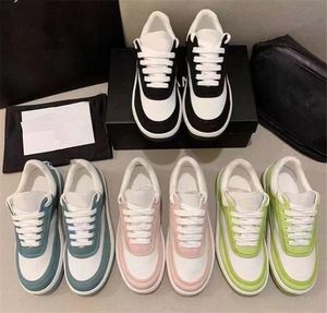 Klasik Kadınlar Elbise Ayakkabı Moda Kaliteli Marka Deri Sneakers Kadın Tasarımcı Koşu Bayanlar Rahat Rahat Ayakkabılar C908118