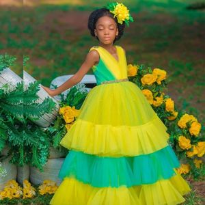 Increspature di fiori Abiti colorati per ragazze a strati Scollo a V Fascia di cristallo Piega Una linea Abito da spettacolo per bambini Abito speciale per bambini