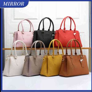 Mirror Itália Bolsa de luxo feminina Bola de luxo Três zíper mezanino Abertura da flor lazer