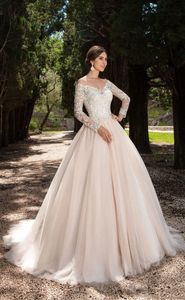 Modest Long Sleeves A Line Wedding Dresses Bridal Gowns Arabic V-Neck Off The Shoulder Tulle Vestidos De Novia Lace Applique Chapel Garden Bride Dress Plus Size