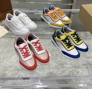 Scarpe da papà allacciate abbinate a colori di lusso scarpe da uomo sportive leggere a fondo piatto singolo di fascia alta in pelle confortevole scarpe da donna