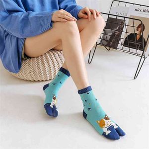 5 пар двухъязычных носков женский хлопок осень зима толстый мультфильм животных потеть носки японский Kawaii Sock 210720