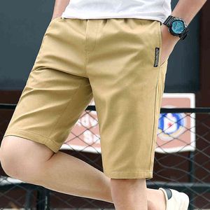 Andningsbara shorts Mäns Sommarsporter 5-Capris Casual Byxor Mäns lösa strandbyxor Stora underbyxor Mode Män Kläder G220224