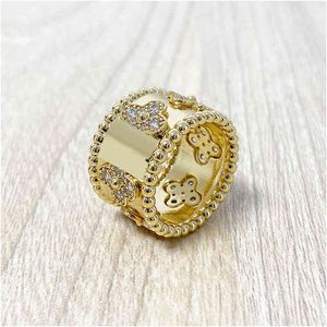 2020 nowy cztery liście koniczyna cyrkon złoty pierścionek dla kobiet kwiat pierścienie mody biżuteria prezent zaręczynowy z pieczęcią box