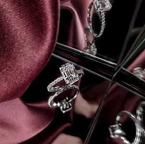 Cluster Ringen Eeuwige 925 Sterling Zilveren Bruids Bruiloft Verlovingsbanden Sets Voor Vrouwen 4ct Emerald Cut Gesimuleerde Diamant Fijne Je184m