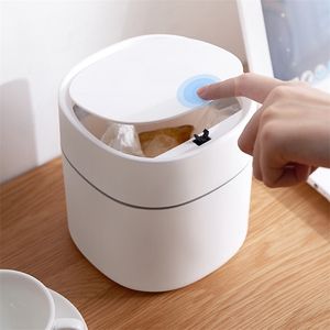 Mini Küçük Atık Boins Masaüstü Çöp Sepeti Ev Masa Plastik Çöp Kutusu Ofis Malzemeleri Dustbins Sundries Varil Kutusu 211215