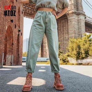 catonATOZ 2248 Pantaloni cargo da donna Jeans mamma pieghettati verdi Pantaloni casual larghi Harem Boyfriend a vita alta 210809