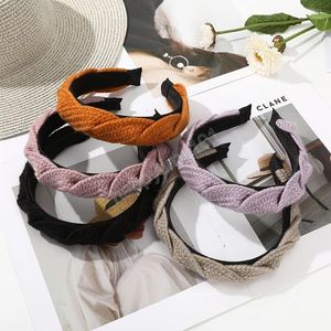 Solid Color Braided Winter New Hair Bands Headbands Women Knitting Bezel Hair Hoop Hairband For Girls Fashion Hair Accessories