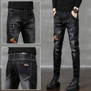 Vårmodell Märke Jeans Mäns Slim Fötter Märke Casual Straight Långbyxor Koreansk stil Trendiga Business Trousers 210531