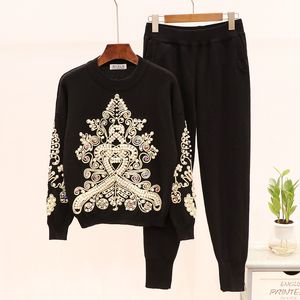 New Autumn Winter tracksuits Set Female Beading Diamonds Long sleeve Sweater Knit Pants 2pcs Women Autumns Loose Pullover Trousers Knitwear Ladies