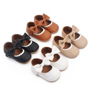 Baby First Walkers Shoes Toddler Girls Footwear Moccasins Soft Walking Newborn Booties Wear Princess Spring And Autumn Sole
