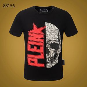 PLEIN BEAR T-Shirt Herren-Designer-T-Shirts Markenkleidung Strass-Schädel-Männer-T-Shirts Klassische hochwertige Hip-Hop-Streetwear-T-Shirt Lässige Top-T-Shirts PB 11428