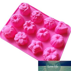 Baking Moulds 1pc Silicone Chocolate Mold DIY Creative Reusable 12 Different Flower Shapes Mooncake Cake For Home Bakeware