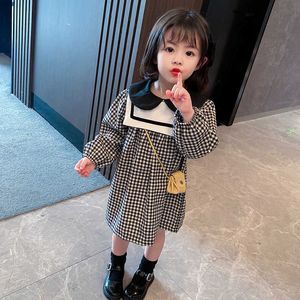 Korean Baby Girls Cotton Plaid Dress with Sailor Collar Spring Autumn Grid Doll Princss Dress Kids Fashion Clothes Knee-Length Q0716