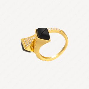 2022 NUOVO ANELLO DI AMORE ANELLO DONNA ANELLI ANELLO PER DONNA RAMETTO PLACCATO PLACCATO PLACCATO ORO 18K Non dissolvenza Non dissolvenza Allergici Accessori personalizzati Personalizzati Accessori con i sacchetti di gioielli all'ingrosso