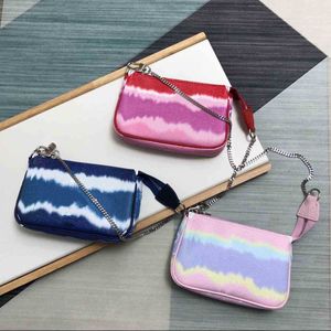 Designers Wallets TOP Quality Super Mini Wallet Pink Tie Dye With Gift Box Cute Little Chain Pouch Lady Vibrant Essentials Accessories Bags Purses For Women