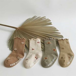 EnkeliBB Kawaii Japan Koreanischer Stil Baby Mädchen Baumwollsocken Kleine Blume und Kirschmuster 4 Paare/Los 211028