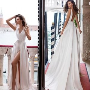 섹시한 저렴한 간단한 A 라인 웨딩 드레스 딥 V 넥 하이 사이드 스플릿 신부 가운 스윕 트레인 새틴 백리스 웨딩 드레스 Vestidos