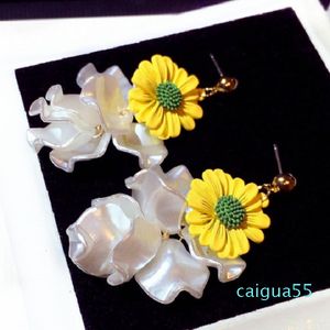 Schöne Lange Ohrringe großhandel-Mode Luxus Designer Schöne Schöne Sonnenblumenschale Lange Anhänger Stud Drop Danles Ohrringe für Frau Mädchen