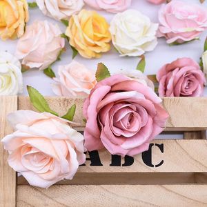 Flores decorativas grinaldas 5/10pcs 10cm Touch real Rose Flannel Flor Head Seda Artificial para Valentine Gifts Wedding Party Diy Wreath D