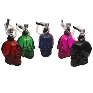 Mini Skull Glass Hookah rör Olika rena färgverktyg med plaströrskalle Multicolors Hög kvalitet