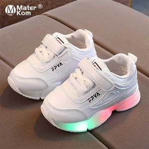 Rozmiar 21-30 Dzieci LED Sneakers Z Light Up Sole Baby Led Luminous Buty dla dziewcząt / świecące oświetlone buty dla dzieci chłopców 211022