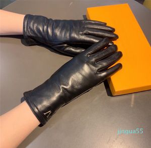 fashion Trendy Medium Gloves Letter Leather Glove Soft Sheepskin Mittens Ladies Finger Mitten Gift