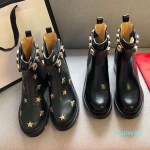 2021 Damen Designer Stiefeletten High Heels Desert Boot Flamingos Love Arrow 100 % echtes Leder Lady Luxus klassische Biene rutschfeste Winterschuhe