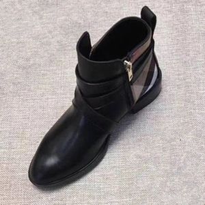 패션 여자 발목 부츠 마틴 버클 블랙 브라운 진짜 가죽 보타 Mujer Low Heels Flats 소프트 트레이너 브랜드 고품질 캐주얼 신발 Ladies 41