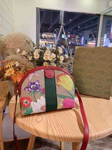 Enkelväska Flickor Kvinnor Handväskor i äkta läder Handväskor Handväska Axelväskor Kvinnliga Flower Shell Messenger Hög kvalitet