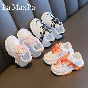 Boyutu 21-30 Bebek Yürüyor Ayakkabı Yumuşak Alt Kaymaz Bebek Kız Erkek Rahat Ayakkabılar Nefes Açık Çocuklar Çocuk Sneakers G1025