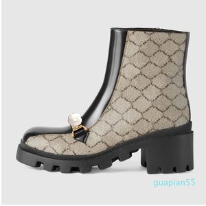 Moda Tasarımcısı Klasik Botlar 100% Dana Metal Platformu Kadın Ayakkabı Kalın Soled Ayakkabı Lady Fermuar Kısa Çöl Boot