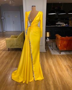 Yellow Sexy Illusion Mermaid Formal Evening Dresses Long Sleeves Shiny Crystals Beaded V Neck Prom Dress Party Gowns Full Length