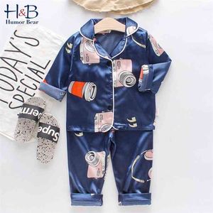 秋の子供の長いパジャマを設定するホームサービスのファッション韓国語版快適なかわいい210611