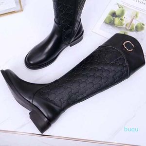 Designer- mulheres botas moda couro mulheres botas martin curto outono outono inverno tornozelo requintado mulher sapatos de vaqueiro botinhas sapato