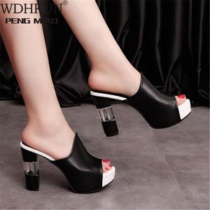 Ladies Leather Sole Pantofle Kobiety Sexy High Heel Mules Zatyczki Czarny Peep Toe Platform Platformy Mules Emal Slip On Sandals Buty