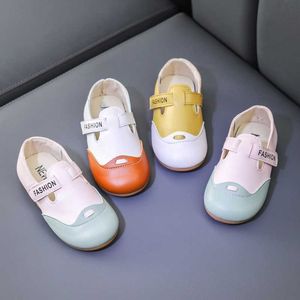 Baby Single Leather Shoes Soft Children Microfiber Upper Flats Shoes Princess Hook Design Leather Shoes 210713