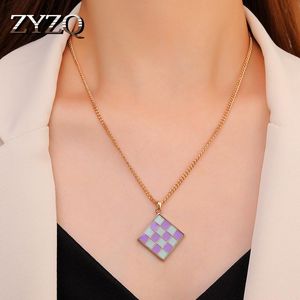 Pendanthalsband Zyzq Fashion Color Oil Drop Checkerboard Halsband för kvinnor Sweet Square Ritning Board CLAVICLE Kedja Personlighet Jewelr