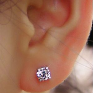 Solidna Platinum PT950 Kolczyki 1CT / szt Okrągły Diamond Ear Stud D Kolor VVS1 White Gold Promise Party Prezent Dla Lady