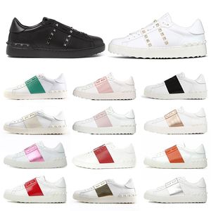 2022 스터드 스파이크 블랙 Mens Womens 최고 품질의 Chaussures 신발 아름다운 플랫폼 캐주얼 스카이프 신발 가죽 솔리드 컬러 드레스 신발 남성 여성 패션 야외