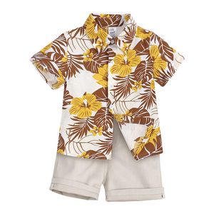 夏の男の子の服セット紳士ハンサムプリント半袖弓シャツとショートパンツスーツキッズコットン衣装