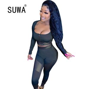 Tutto Black Sexy Fitness Wear Workout Vestiti Donna Due pezzi Abiti a maniche lunghe Manica lunga Crop Top Jogger Leggings Set di corrispondenza Sport Sport 210525