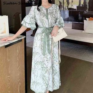 Summer Beach Dress Woman Vintage Printed High Waisted Bodycon Female Flare Sleeve Green O-neck Vacation es 210603