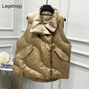 Lagabogy Winter Oversize White Duck Down 조끼 여성 코트 여성 큰 포켓 허리 코트 가을 Puffer Jacket Loose Parkas 211105