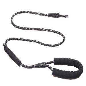 2021 Hund Leash Strong Reflekterande Lead Rope för Medium Large Dog Running Walk Train Pitbull Bulldog Pugs Beagle Labrador Husky