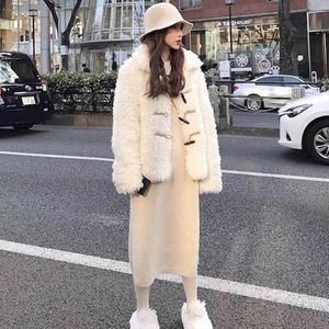Faux шуба толстая плюшевая куртка женские топы отворотки роговая пряжка корейский версия осень зима женский баранина плюс размер дамы 210526