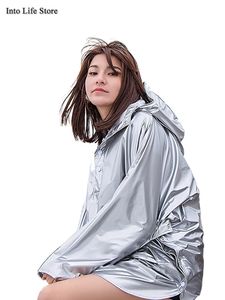 Długa wodoodporna płaszcz przeciwdeszczowy kobieta srebrny odkryty motocykl okopowy płaszcz Rain Poncho Kurtka Camping Rainwear Wycieczki Rain Odzież